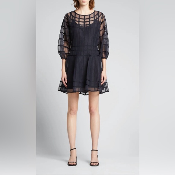 Jonathan Simkhai Dresses & Skirts - JONATHAN SIMKHAI
ADALYN ORGANZA MINI DRESS
Size XS NWT